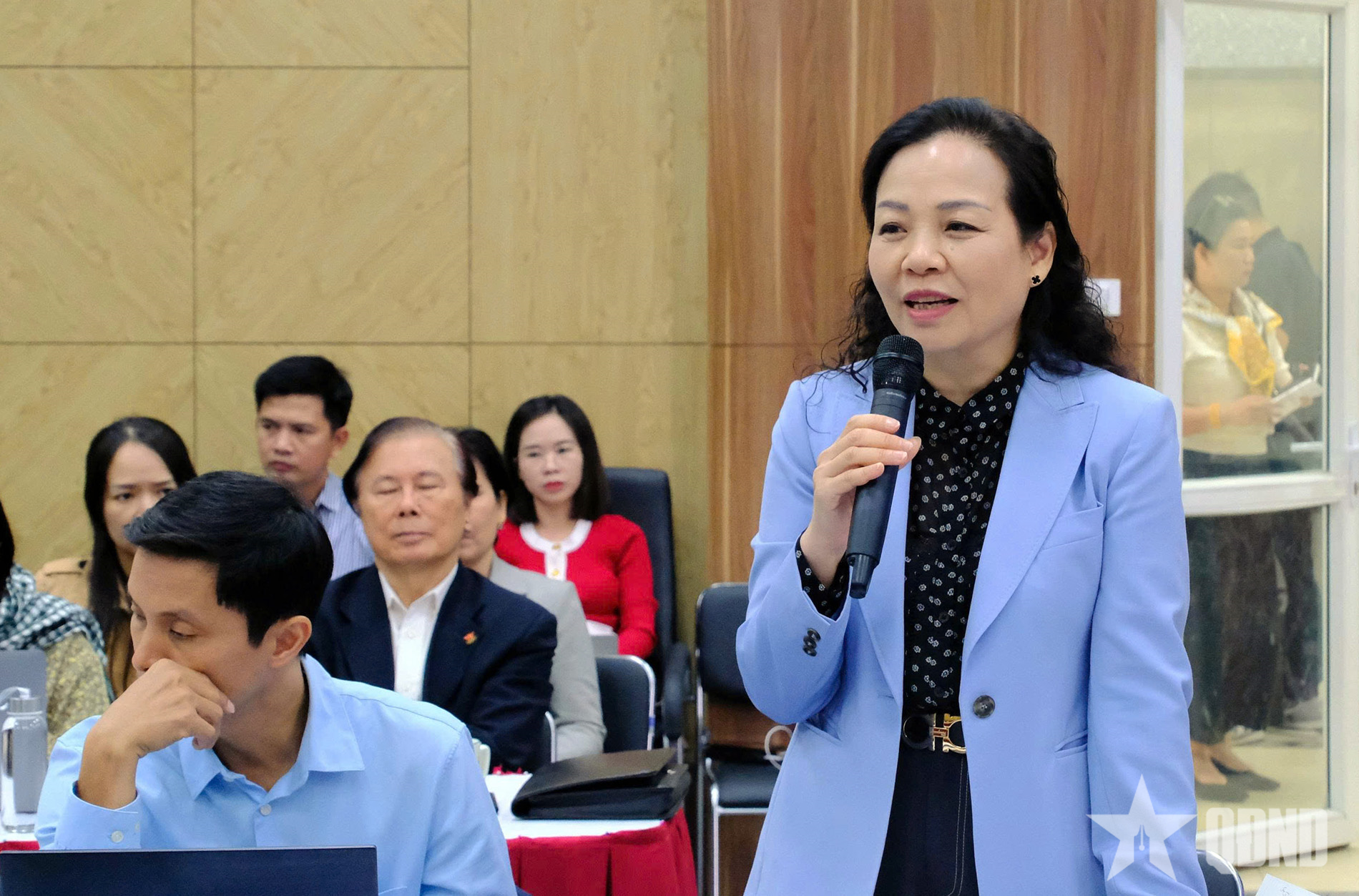 “Phát triển thị trường nghệ thuật ở Việt Nam: Thực trạng và giải pháp”